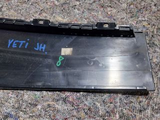 bontott SKODA YETI Jobb hátsó Ablak Díszléc