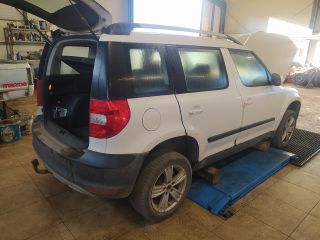 bontott SKODA YETI Jobb hátsó Ablak
