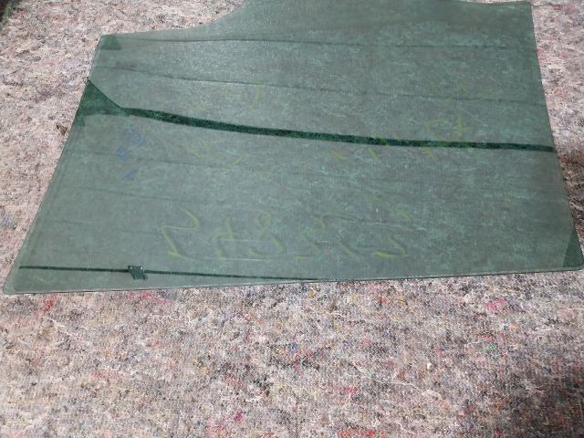 bontott SKODA YETI Jobb hátsó Ablak