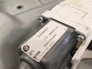 bontott SKODA YETI Jobb hátsó Ablakemelő Szerkezet (Elektromos)