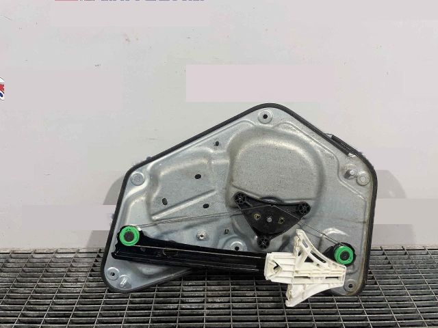 bontott SKODA YETI Jobb hátsó Ablakemelő Szerkezet (Elektromos)