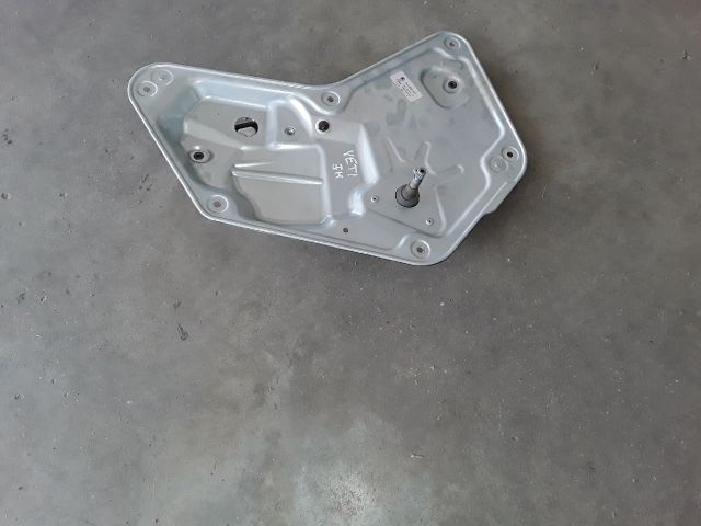 bontott SKODA YETI Jobb hátsó Ablakemelő Szerkezet (Mechanikus)