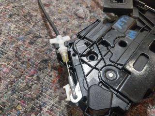 bontott SKODA YETI Jobb hátsó Ajtózár