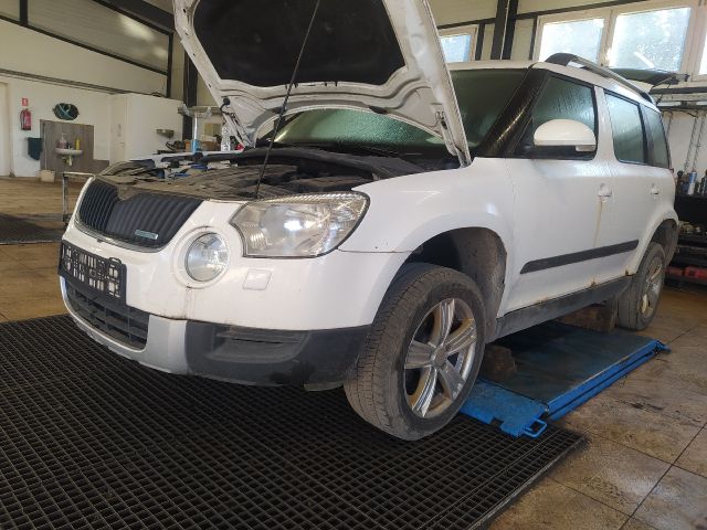 bontott SKODA YETI Jobb hátsó Biztonsági Öv