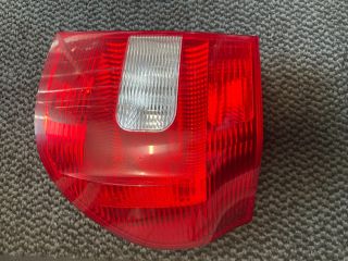 bontott SKODA YETI Jobb Hátsó Lámpa