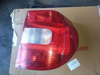 bontott SKODA YETI Jobb Hátsó Lámpa