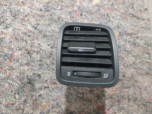 bontott SKODA YETI Jobb Szellőző