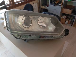 bontott SKODA YETI Jobb Xenon Fényszóró