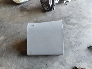 bontott SKODA YETI Kesztyűtartó