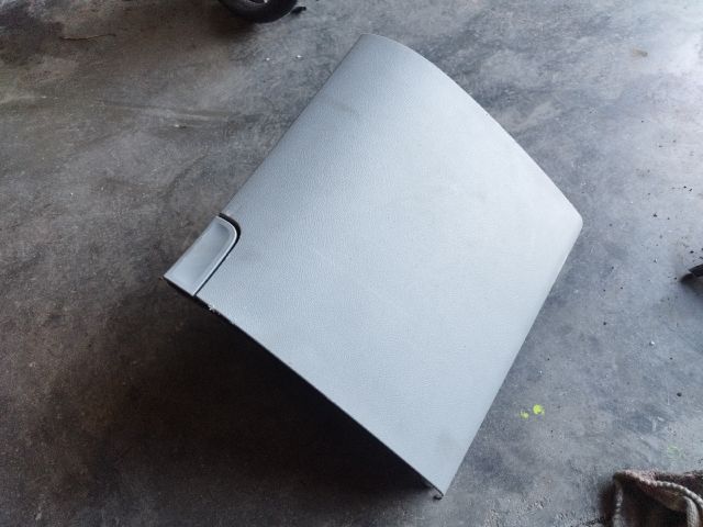 bontott SKODA YETI Kesztyűtartó