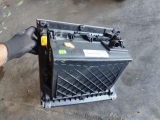 bontott SKODA YETI Kesztyűtartó