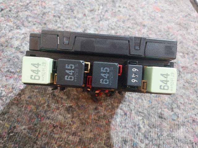 bontott SKODA YETI Komfort Elektronika