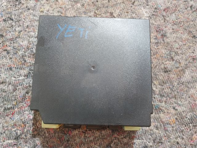 bontott SKODA YETI Komfort Elektronika