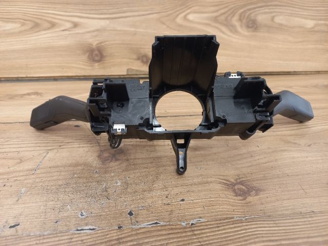 bontott SKODA YETI Komplett Kormánykapcsoló (Bajuszkapcsoló)