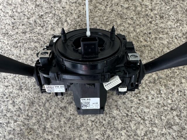 bontott SKODA YETI Komplett Kormánykapcsoló (Bajuszkapcsoló)