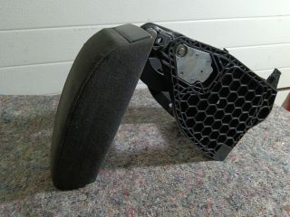 bontott SKODA YETI Könyöklő