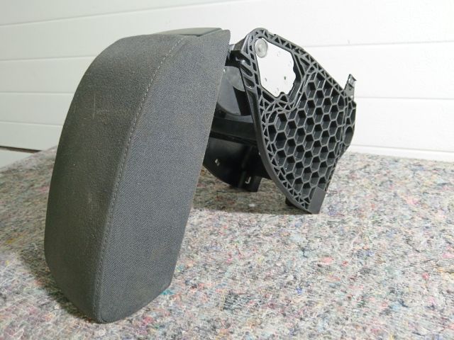 bontott SKODA YETI Könyöklő