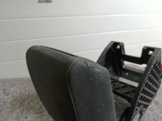 bontott SKODA YETI Könyöklő