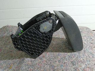 bontott SKODA YETI Könyöklő