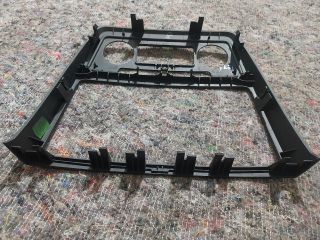 bontott SKODA YETI Középkonzol Keret