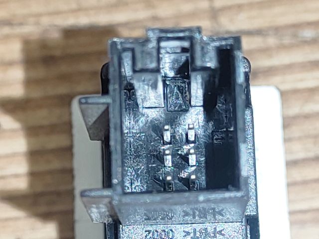 bontott SKODA YETI Menetstabilizátor Kapcsoló