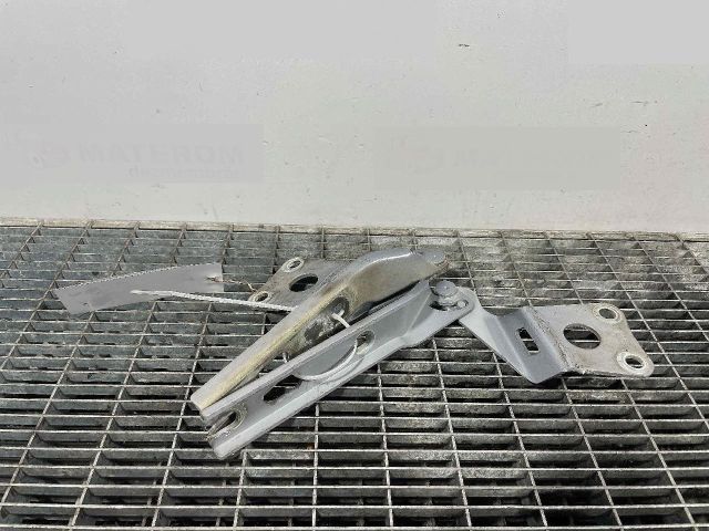 bontott SKODA YETI Motorháztető Zsanér Pár