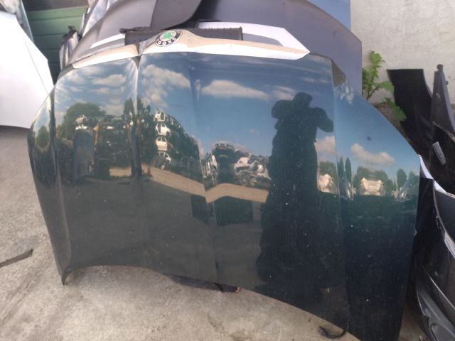 bontott SKODA YETI Motorháztető