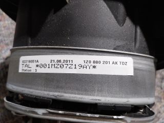 bontott SKODA YETI Multikormány