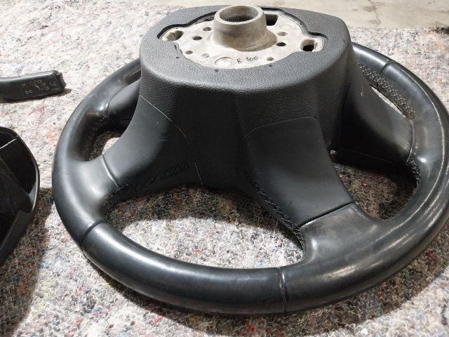 bontott SKODA YETI Multikormány