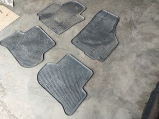 bontott SKODA YETI Szőnyeg Szett