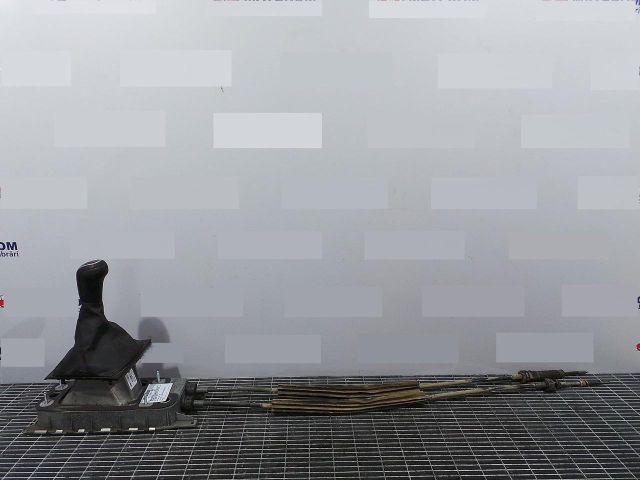 bontott SKODA YETI Váltógomb