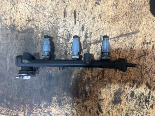 bontott SMART CITY-COUPE Porlasztó Sor / Híd