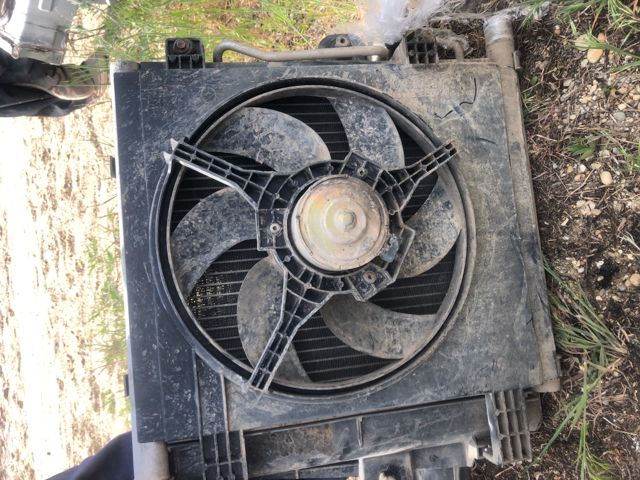 bontott SMART CITY-COUPE Hűtőventilátor Keret