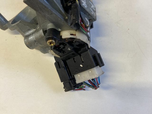 bontott SMART FORFOUR Gyújtáskapcsoló Házzal