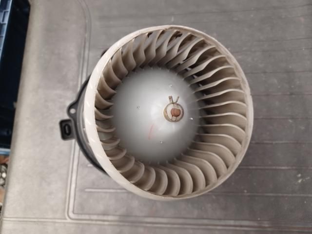 bontott SMART FORFOUR Klímahűtő Ventilátor