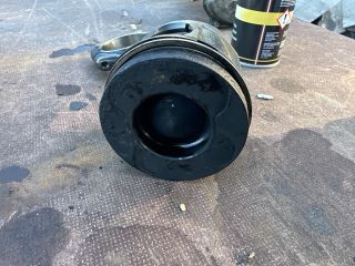 bontott SMART FORFOUR Dugattyú és Hajtókar