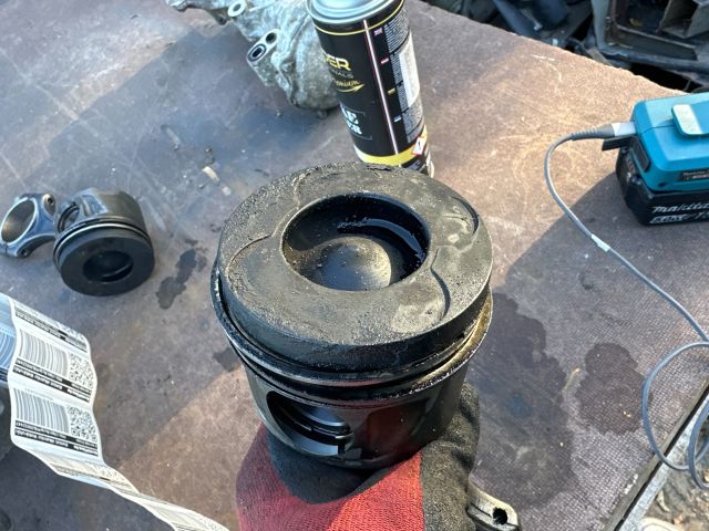 bontott SMART FORFOUR Dugattyú és Hajtókar