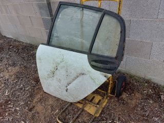 bontott SMART FORFOUR Bal hátsó Ajtó (Részeivel)