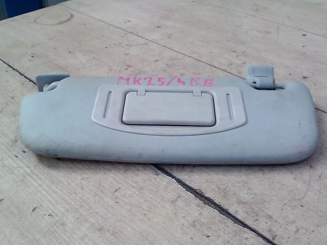 bontott SMART FORFOUR Bal Napellenző