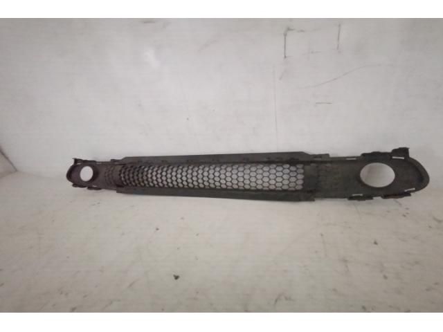 bontott SMART FORFOUR Első Lökhárító Alsó Középső Díszrács