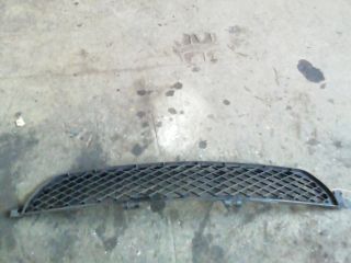 bontott SMART FORFOUR Első Lökhárító Alsó Középső Díszrács