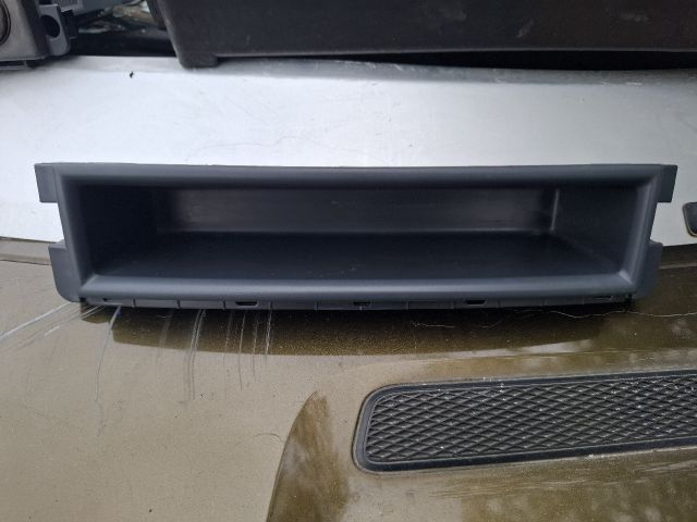 bontott SMART FORFOUR Első Tároló Rekesz