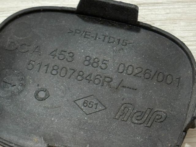 bontott SMART FORFOUR Első Vonószem Burkolat