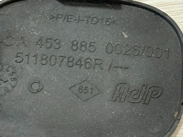 bontott SMART FORFOUR Első Vonószem Burkolat