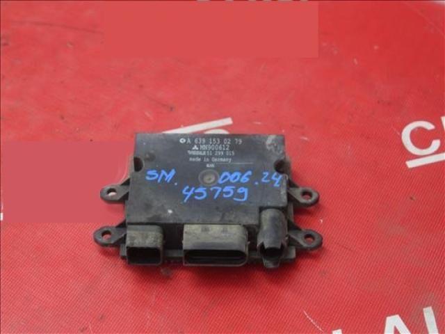 bontott SMART FORFOUR Izzító Relé