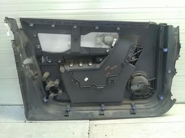 bontott SMART FORFOUR Jobb első Ajtó Kárpit