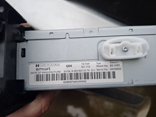 bontott SMART FORFOUR Rádió / CD