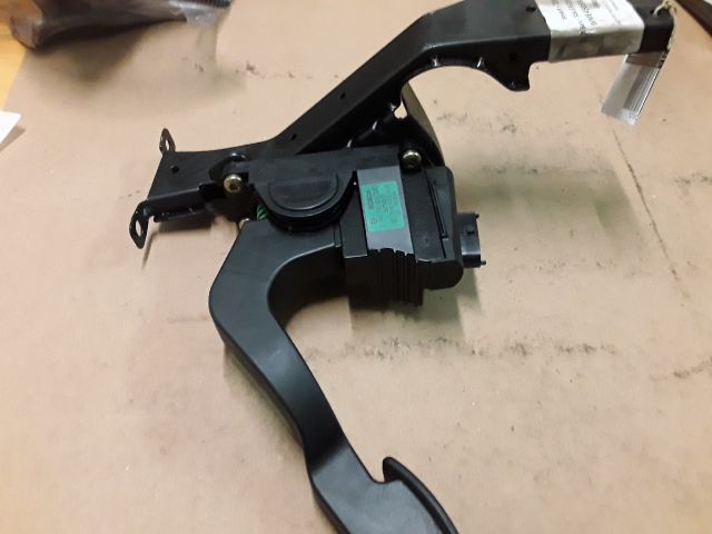 bontott SMART FORTWO Gázpedál (Elektromos)