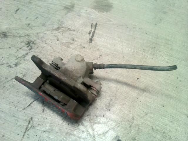 bontott SMART FORTWO Bal első Féknyereg Munkahengerrel