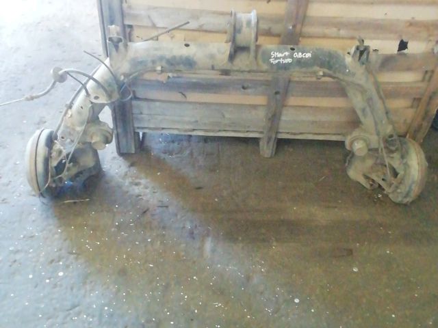 bontott SMART FORTWO Hátsó Futómű (Részeivel)